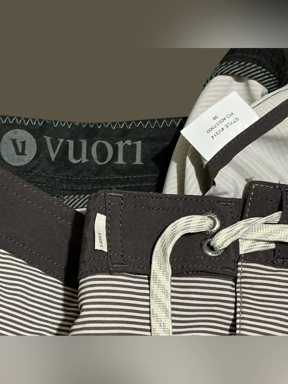 Vuori Cruise Boardshorts 38 Striped Swim Trunks